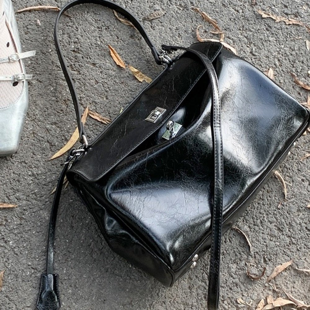 Wターンロックフラップバッグ｜オフィスカジュアル レディース 通販【ミレジェネ】