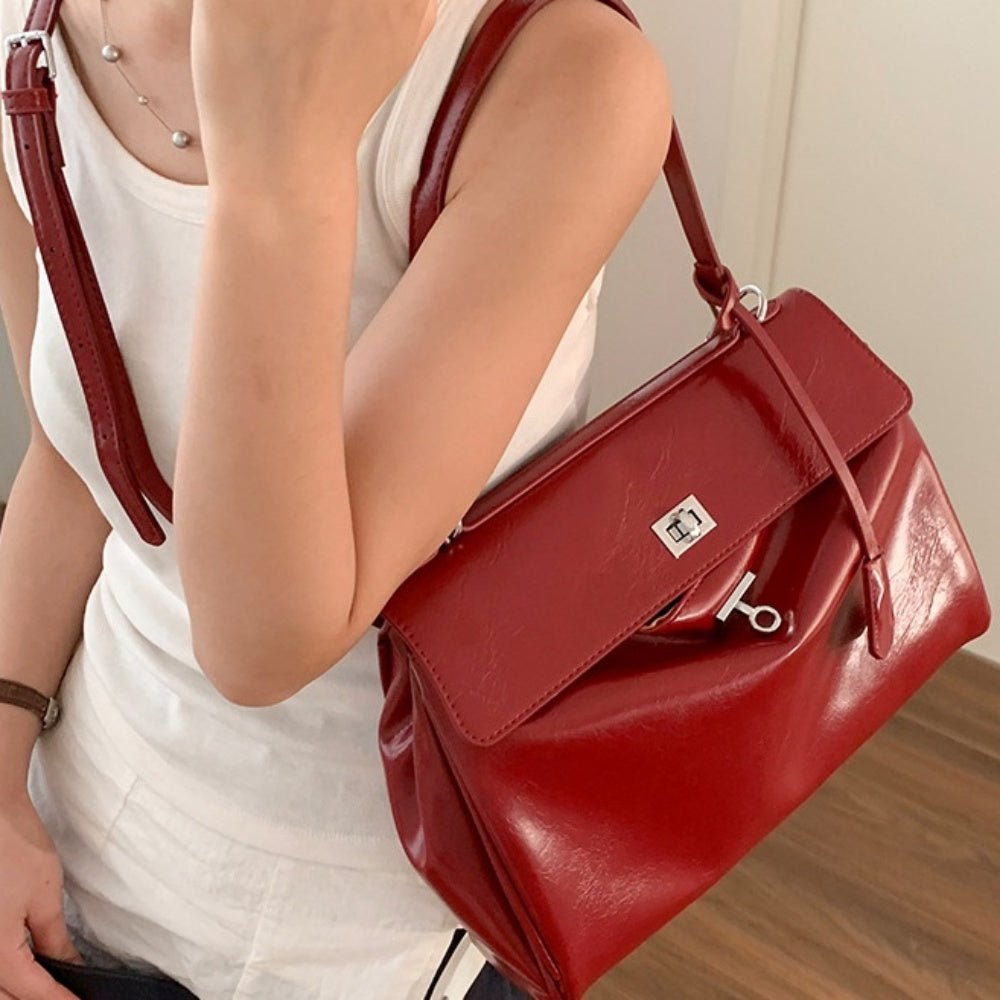 Wターンロックフラップバッグ｜オフィスカジュアル レディース 通販【ミレジェネ】