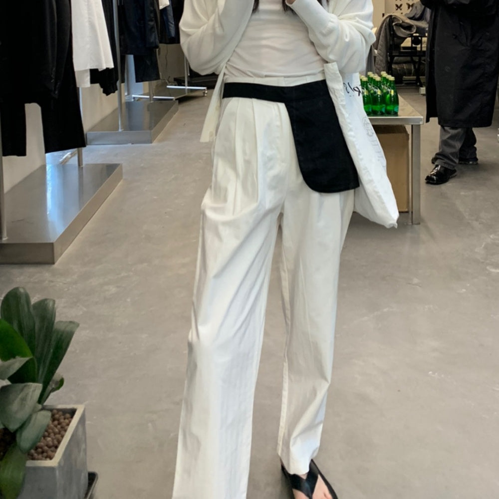 コットンテーパードパンツ