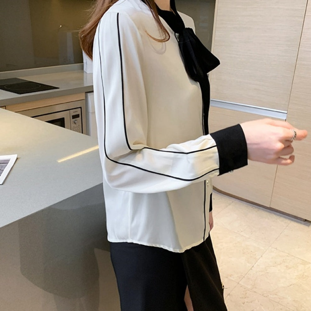 配色リボンネックブラウス