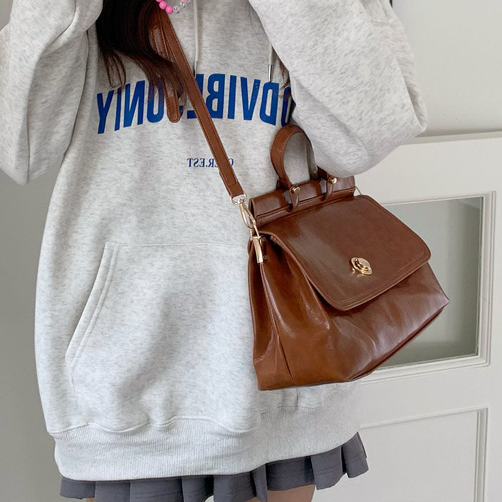 丸金具2wayショルダーバッグ
