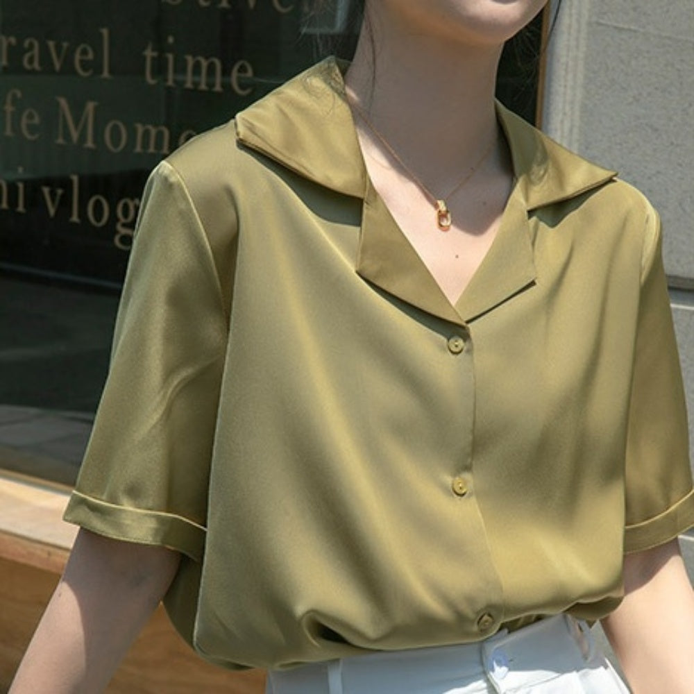 フロントボタンベーシックシャツ
