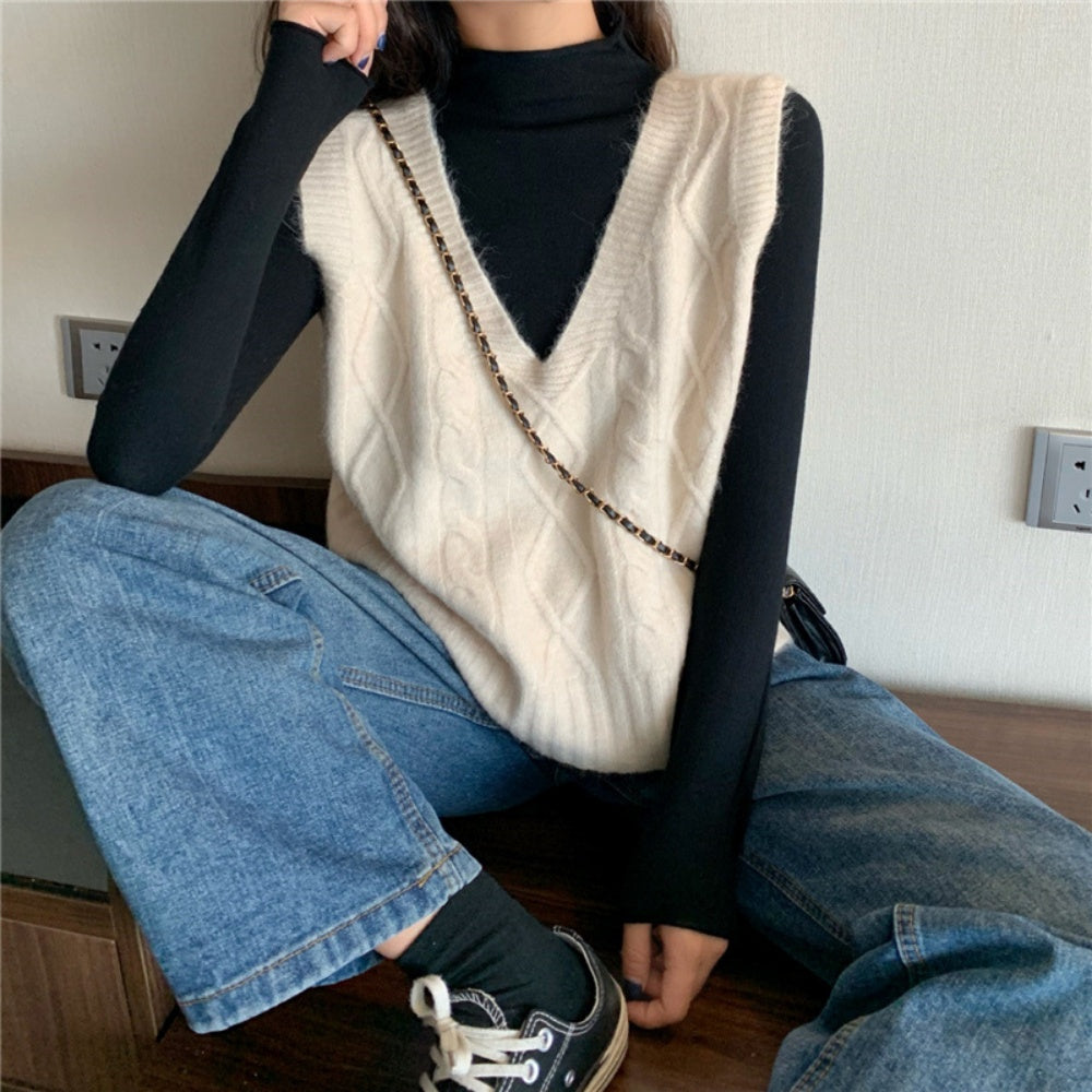 Vネックニットベスト