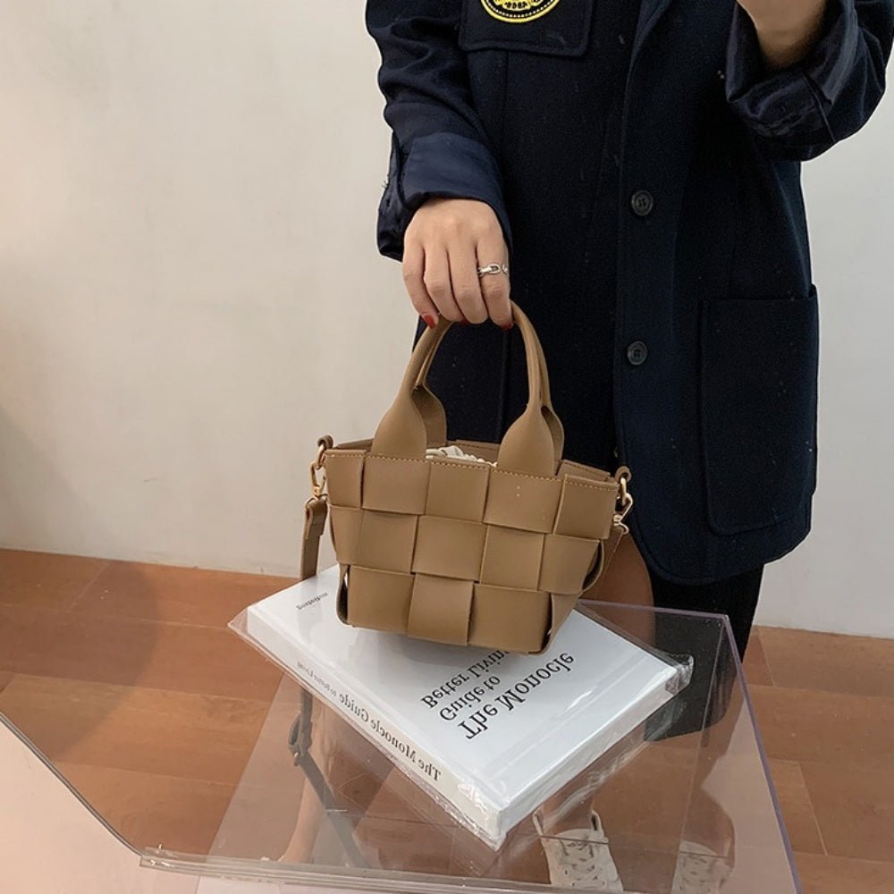 2way編み込みデザインハンドショルダーバッグ