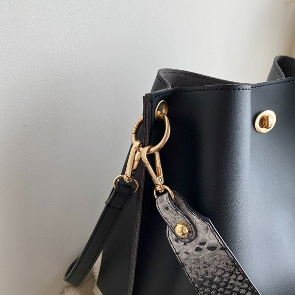 2wayパイソン柄ベルトバッグ｜オフィスカジュアル レディース 通販