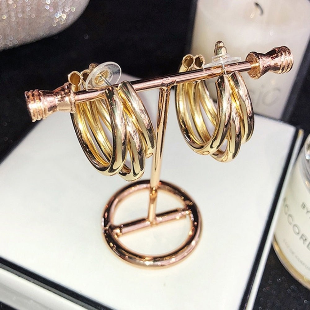 TEN. テン 3連リングピアス TEN. テン 3連リングピアス