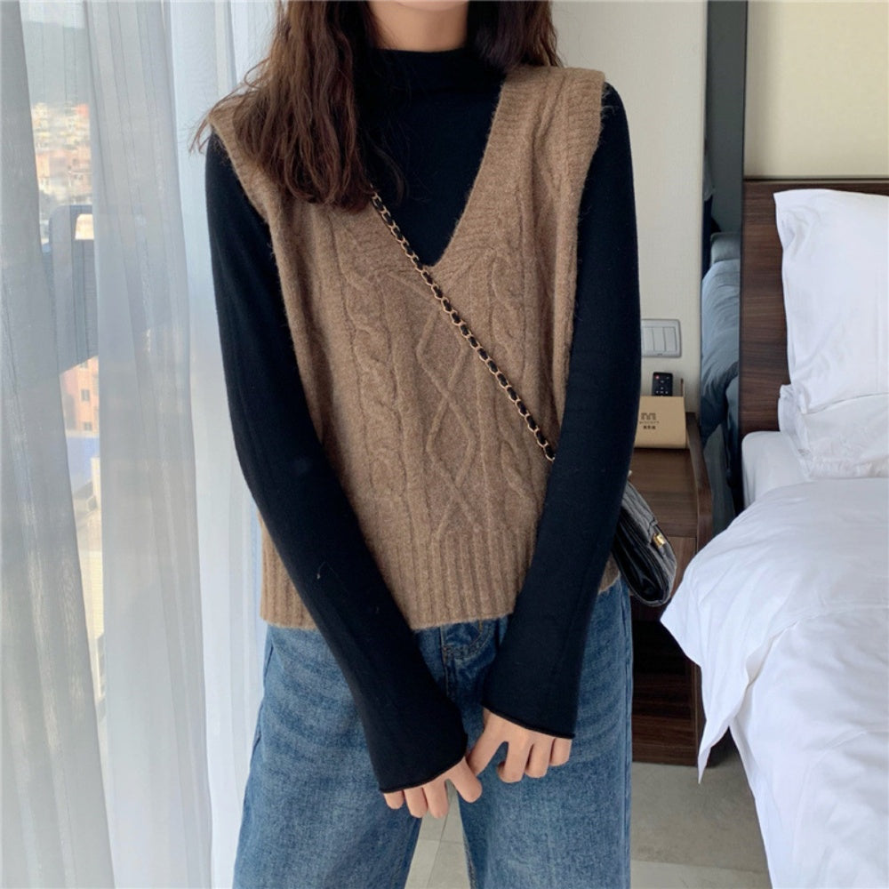 Vネックニットベスト