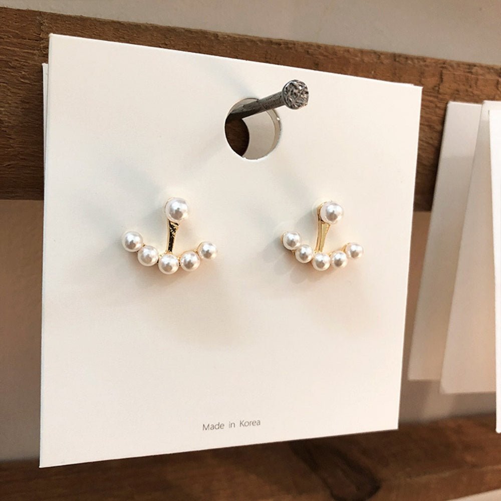 小粒パールピアス