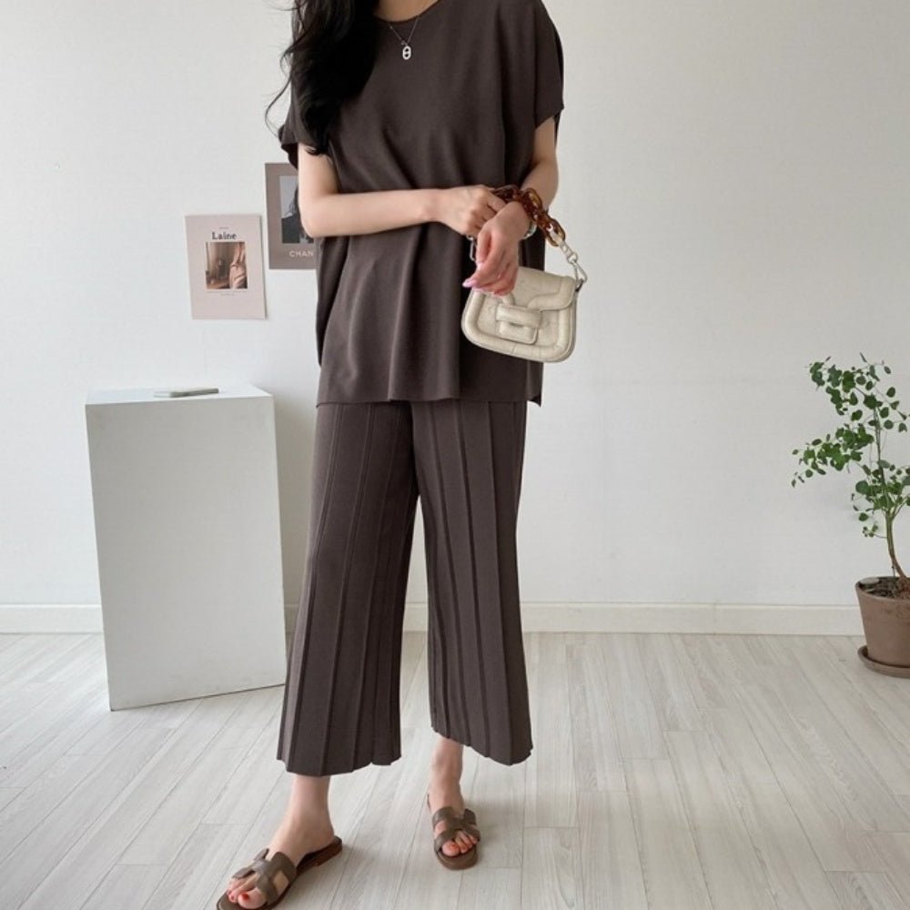 サマーニットプリーツパンツセットアップ｜オフィスカジュアル