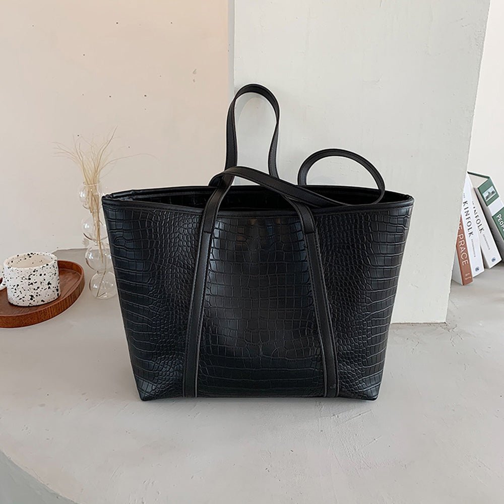 CHANEL ノベルティ トートバッグ ファスナー付きバッグ　大容量収納バッグ 大容量ファスナー付きトートバッグ ナチュラル ブラック グレー