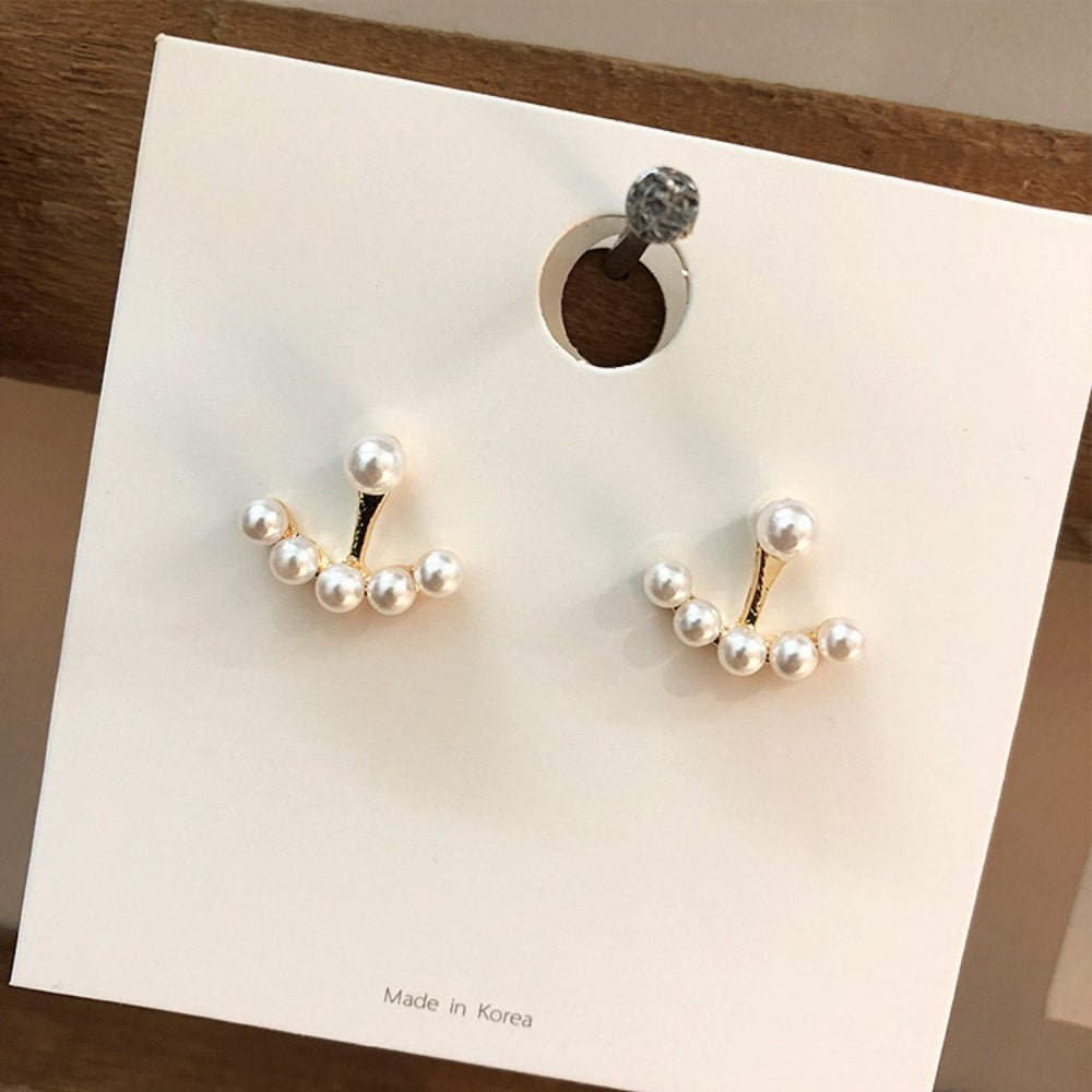 小粒パールピアス