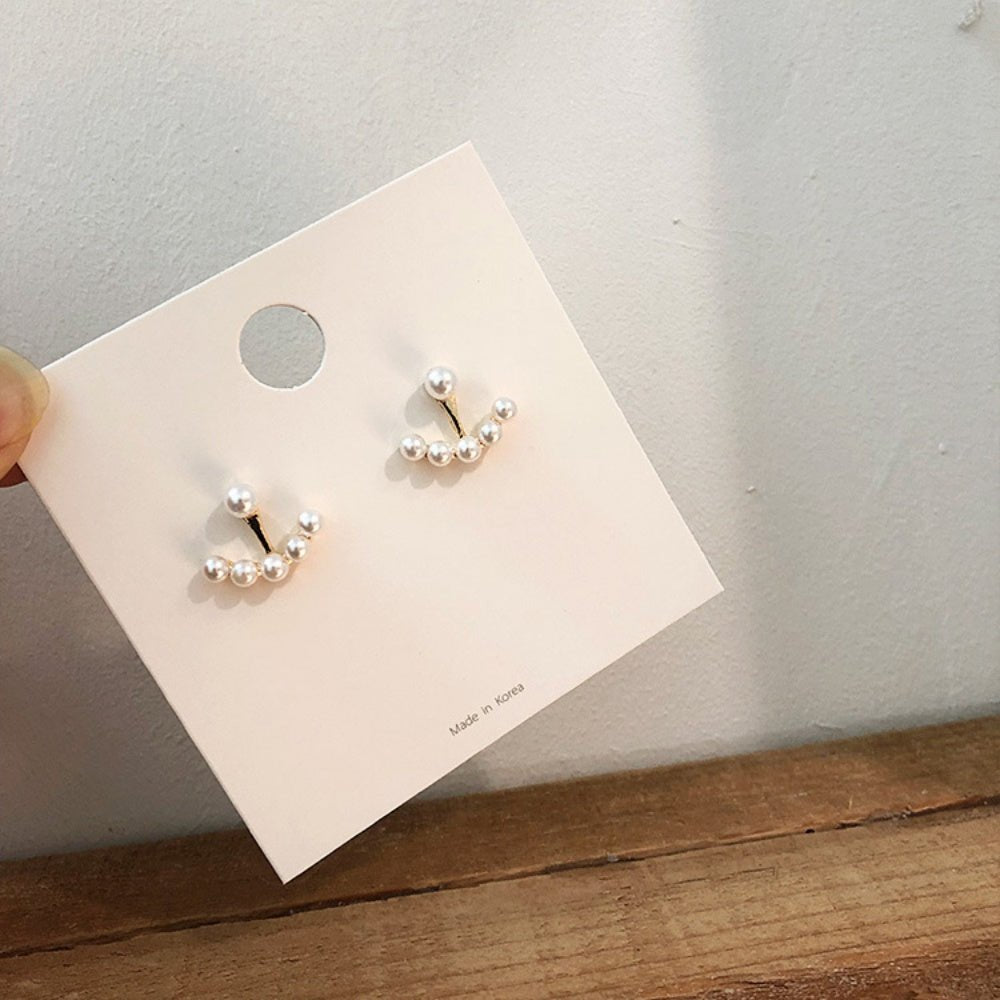 小粒パールピアス