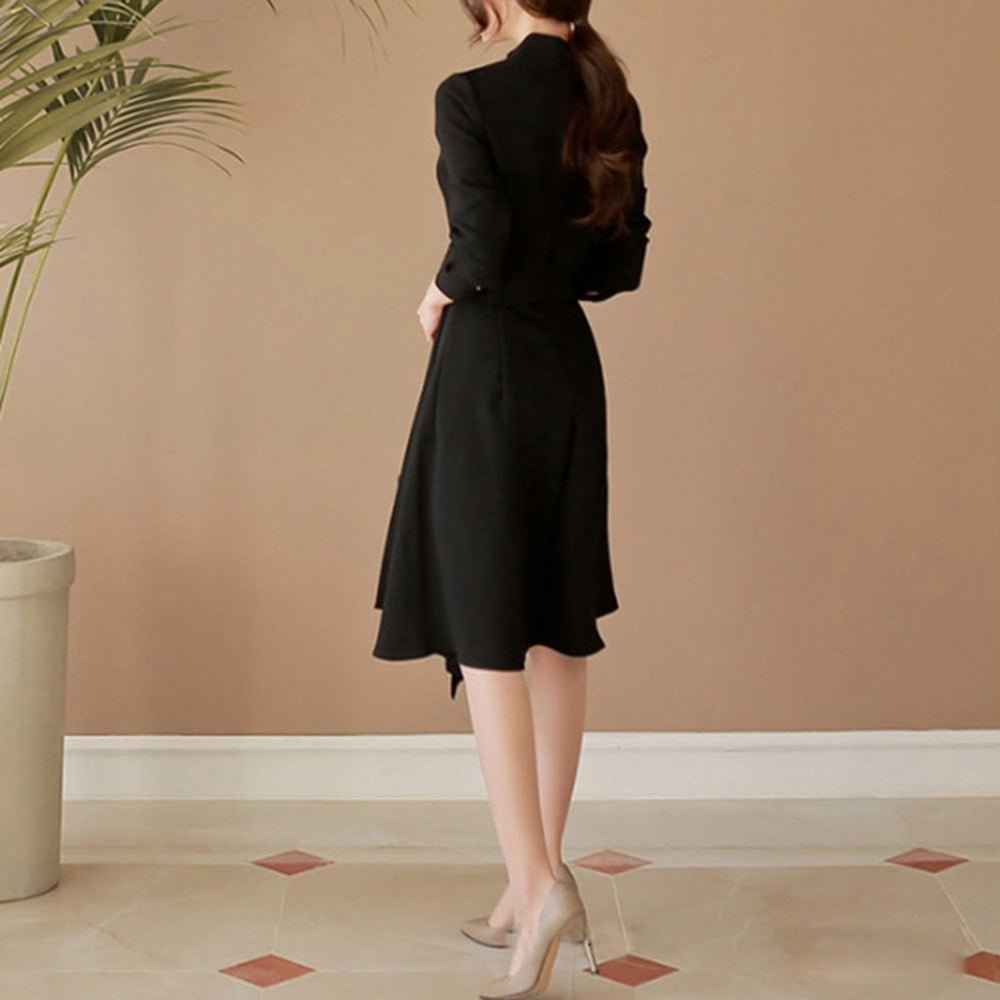 ワンポイントボタンミディ丈ワンピース｜オフィスカジュアル