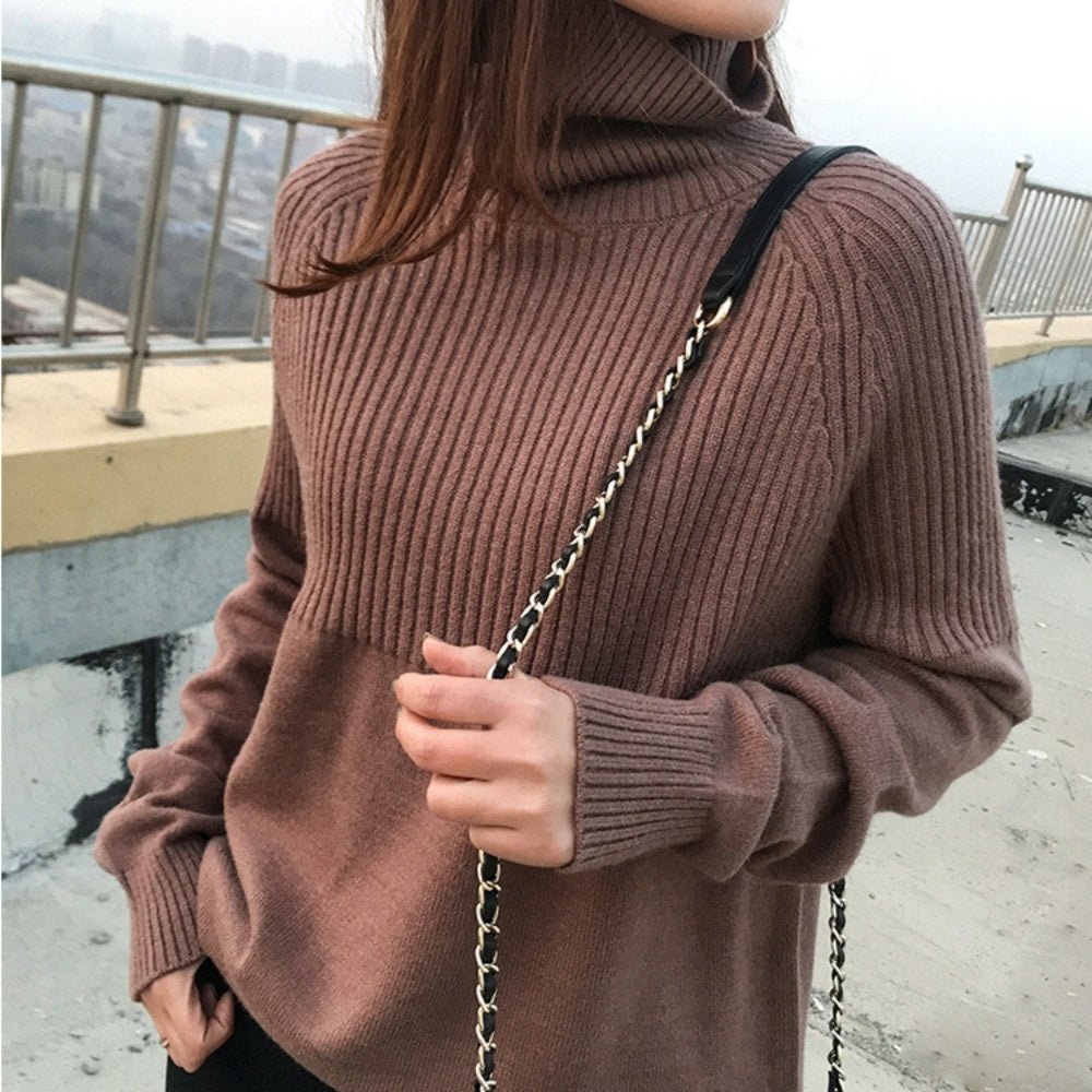 ハーフデザインハイネックニットトップス - Millennial Generation