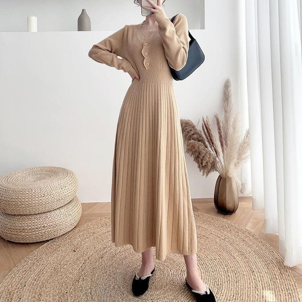 日本未入荷★Karen Millen Vネックニットワンピース ボタンアクセントVネックニットワンピース｜オフィスカジュアル